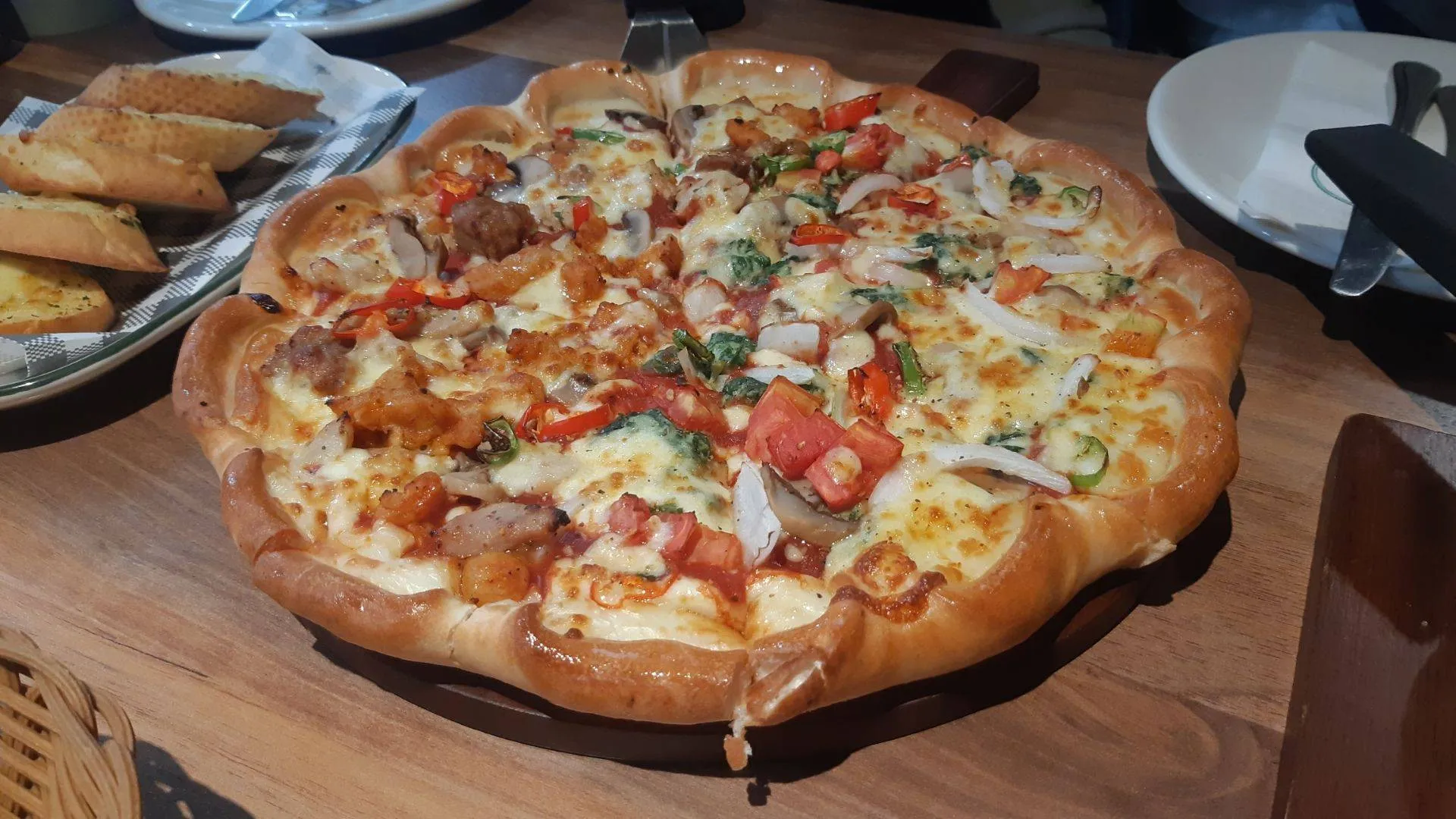 ข้อมูลโภชนาการ แคลอรี่ พิซซ่า-หน้าเว็จจี้-pizza-veggie