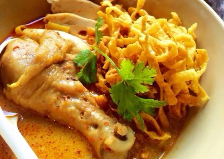 ข้อมูลโภชนาการ แคลอรี่ ข้าวซอยไก่-noodle-with-chicken-curry