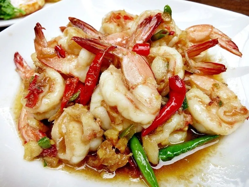 ข้อมูลโภชนาการ แคลอรี่ กุ้งผัดพริก