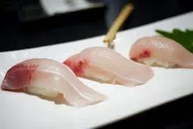 ข้อมูลโภชนาการ แคลอรี่ ซูชิปลาฮามาจิ-hamachi-sushi