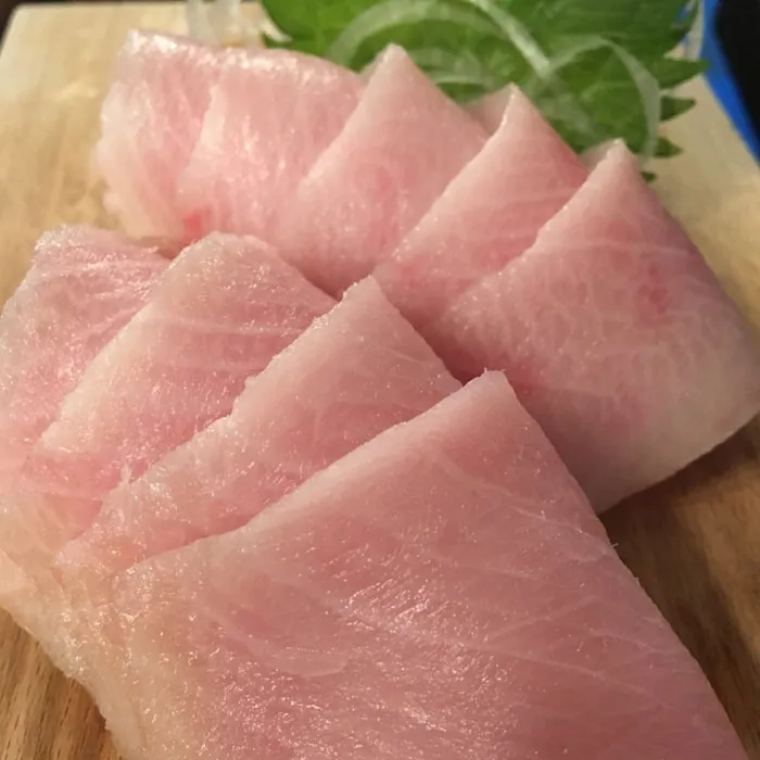 ข้อมูลโภชนาการ แคลอรี่ ฮามาจิ-ซาชิมิ-็hamachi-sashimi